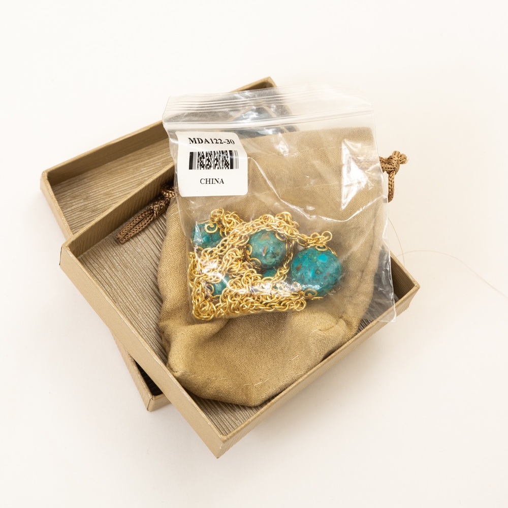 JTV gold tone longer style necklace with turquoise balls approx 29.5” length - Picture 15 of 16